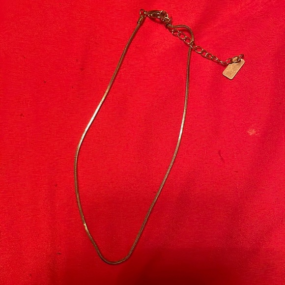 Metal choker
